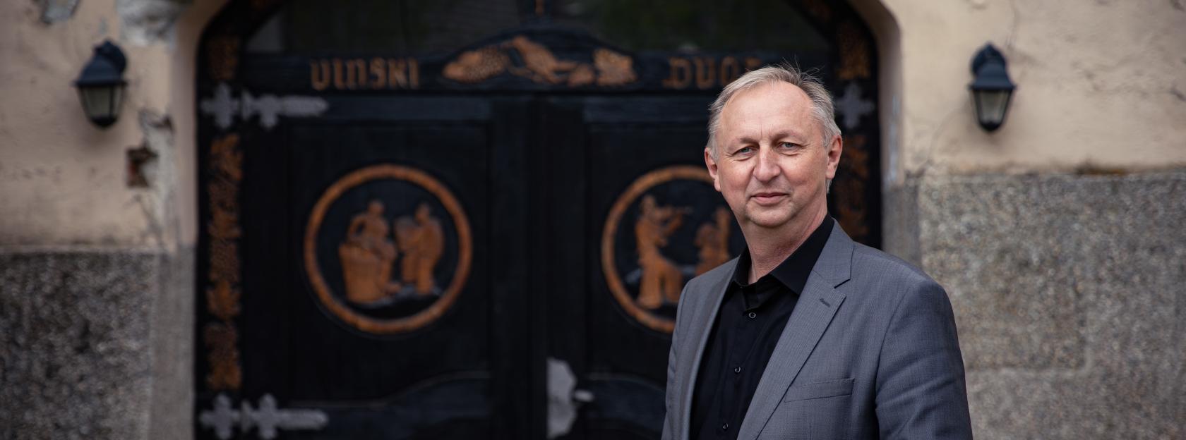 Čestitka gradonačelnik Zlatka Babića povodom Dana policije i Sv. Mihovila