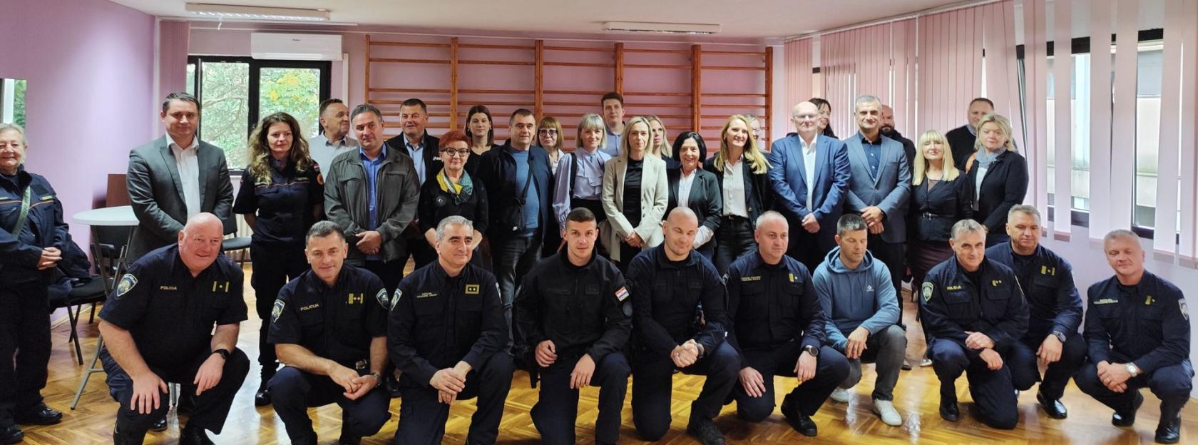 Simulacija sigurnosti u školama – zajednička vježba za jačanje spremnosti i zaštite učenika