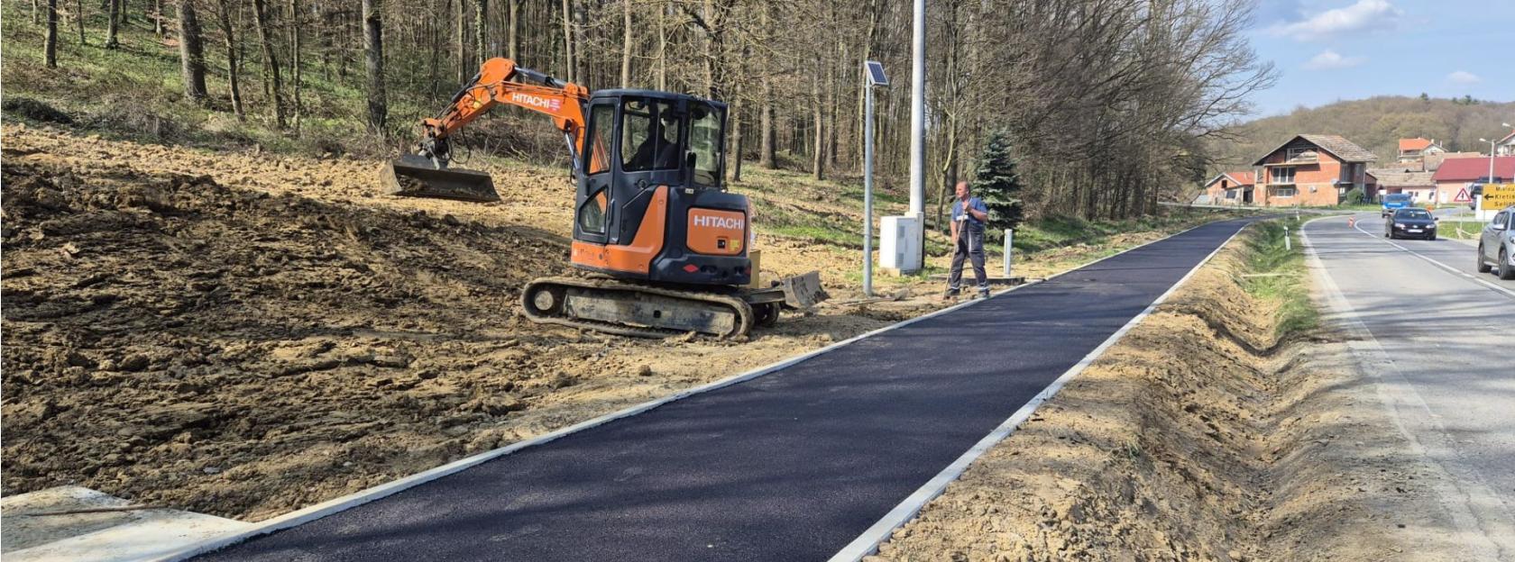 U tijeku asfaltiranje pješačko-biciklističke staze u Ulici hrvatskih branitelja