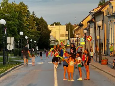 Trg kralja Tomislava, Kutina