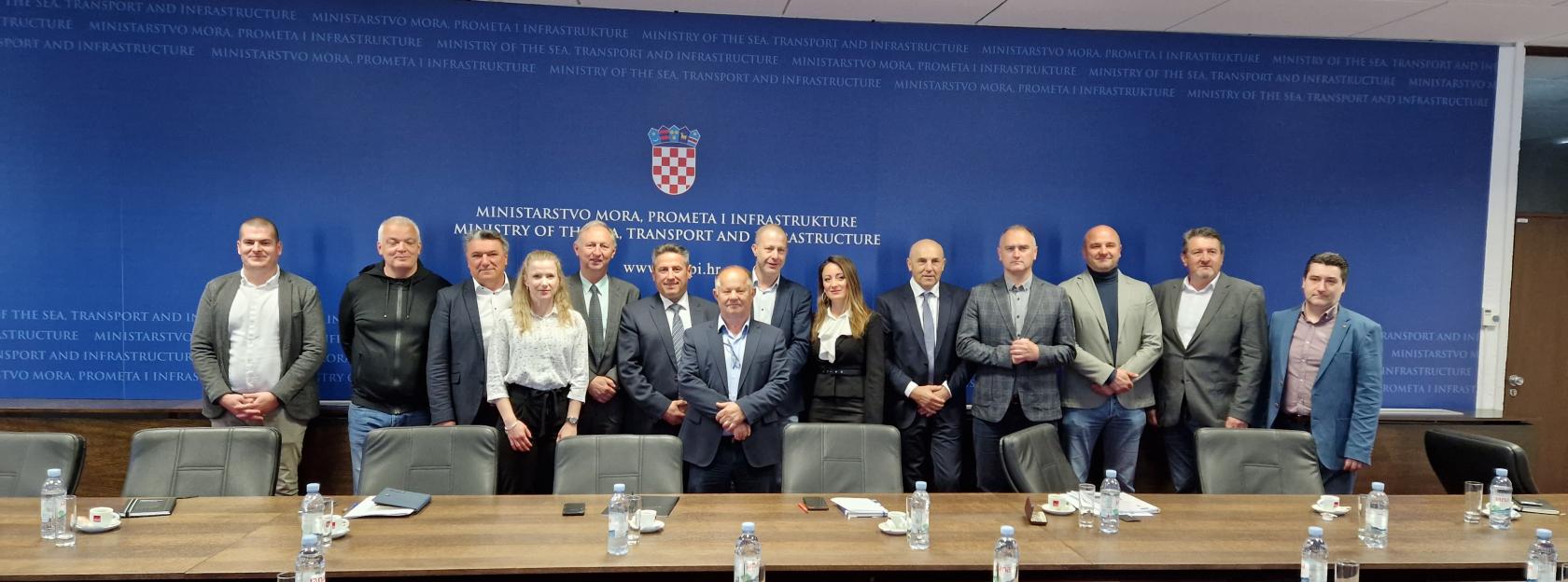 Održan sastanak o izgradnji pruge Dugo Selo - Kutina - Novska