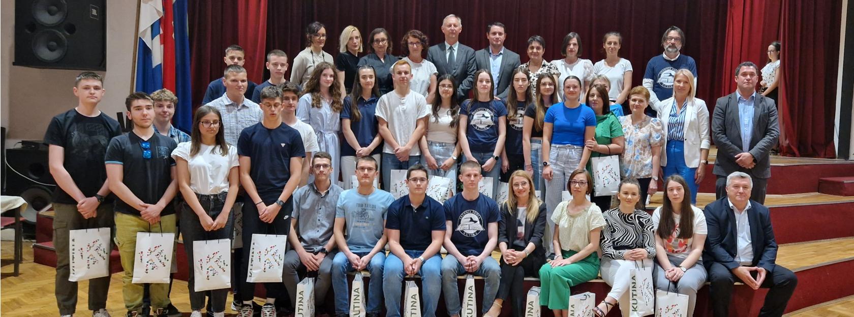 Nagrade najuspješnijim učenicima s područja Grada Kutine