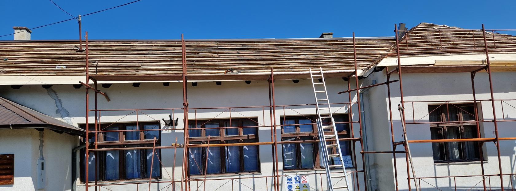 Nova krovišta na društvenim domovima u Kletištu i Kutinici