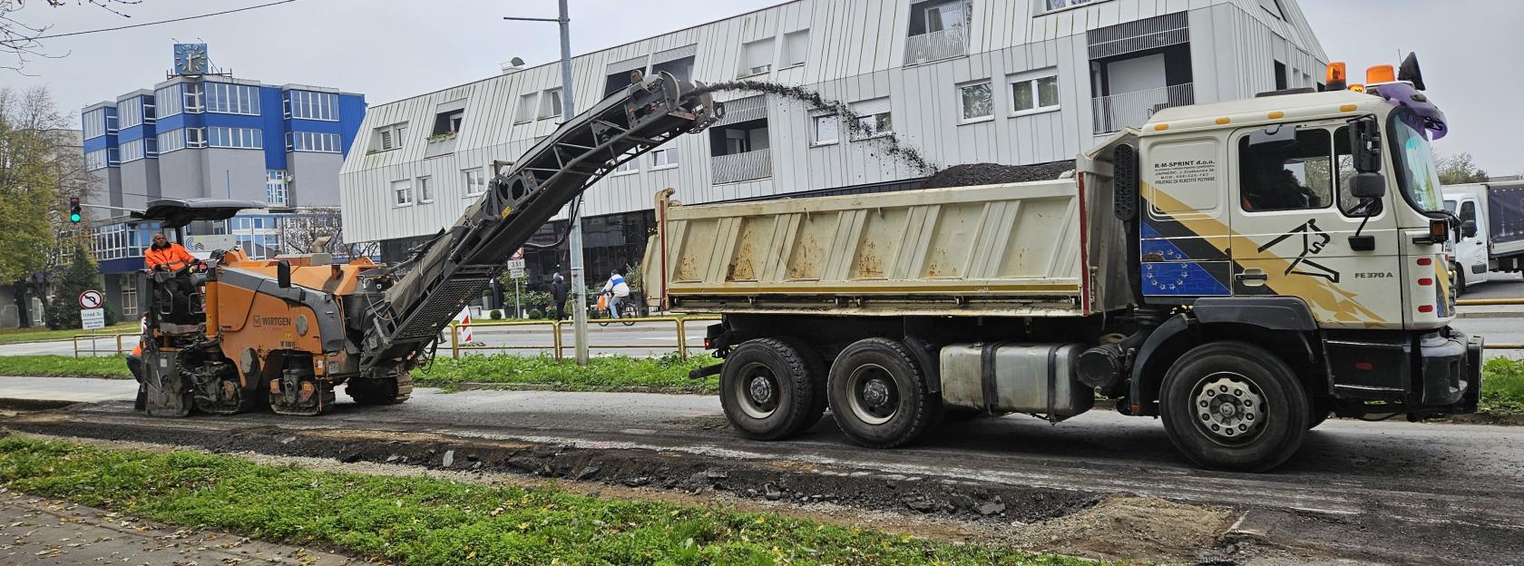 Započeli su radovi na duplim trakama u Ulici Kralja Petra Krešimira IV.