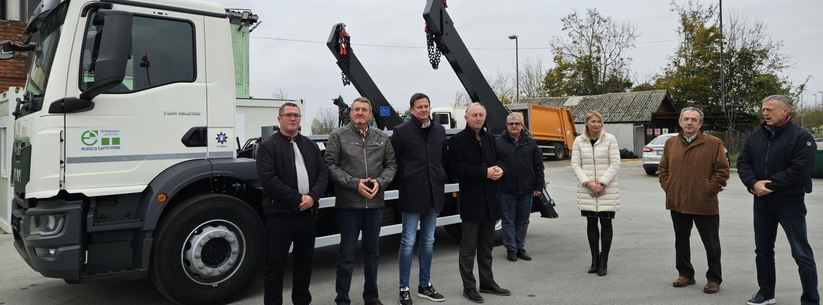 Primopredaja novog komunalnog kamiona Eko Moslavini d.o.o. za održivo gospodarenje otpadom