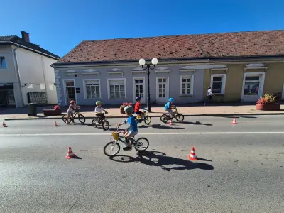 552148518_18382983493131639_3205751606650940810_n