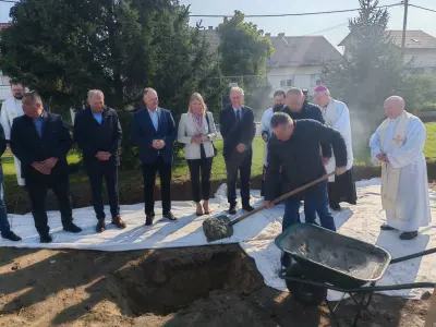 562382014_1276461851189492_1023197284837169259_n