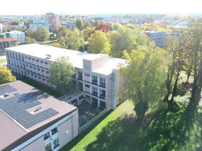 vlcsnap-2025-10-28-12h25m42s304