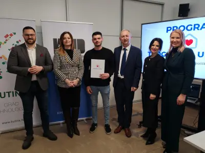 WhatsApp Image 2025-12-19 at 15.08.37 (4)