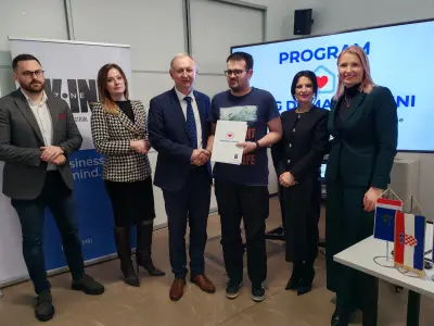 WhatsApp Image 2025-12-19 at 15.08.38 (5)