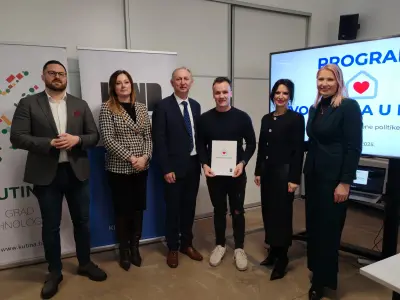 WhatsApp Image 2025-12-19 at 15.08.37 (2)