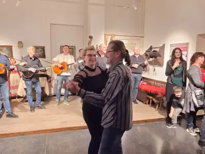 7f91458d-dd74-44ef-9123-ddc38ebb8a24