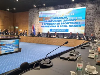 75b50092-fc97-472b-923c-41233a84e888