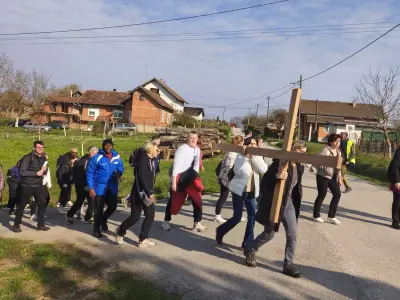 IMG-56970abefd087a3ef04373881cca0801-V