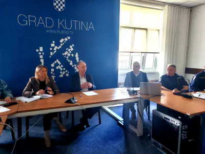 5a4df567-f3b3-472d-badf-cd644edcc192