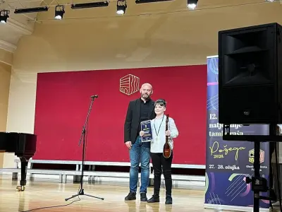 IMG-92094e40312a2ea33062462f09335ede-V