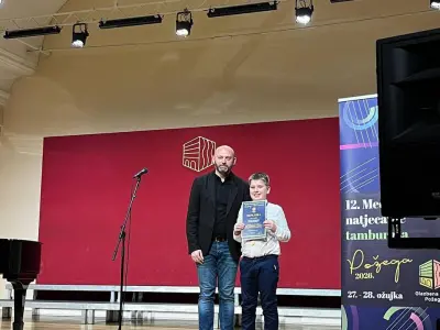 IMG-f0f1359660944dce76a2bbaad0b2c6e5-V