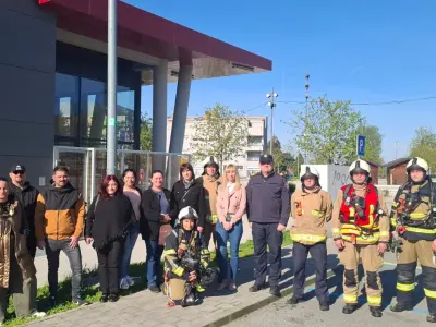 45ae0099-f400-49e1-ac51-e32fa0cae02f