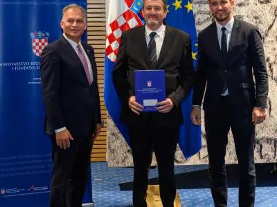 433923177_833459845260285_3937734997381338541_n