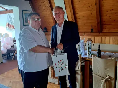 449336428_994364609359171_816108454494053342_n