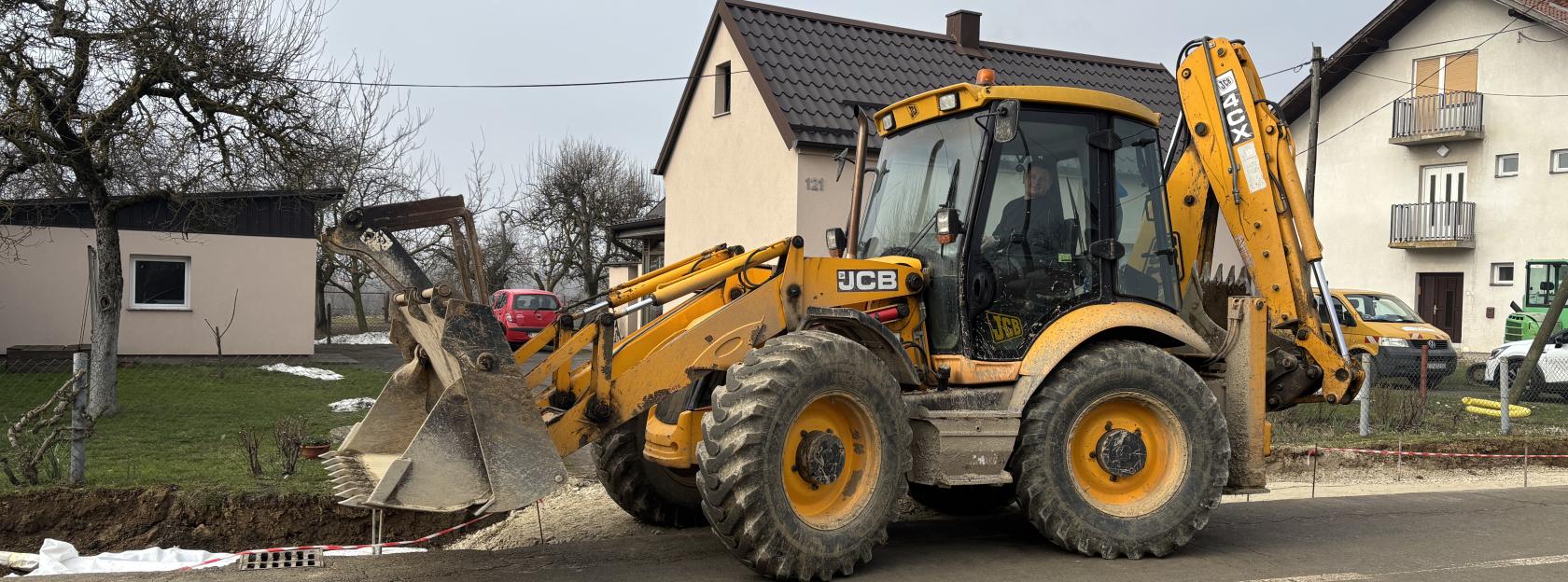 Nova pješačka infrastruktura mijenja sliku Ulice Matije Gupca, radovi napreduju i u Ulici Hrvatskih branitelja