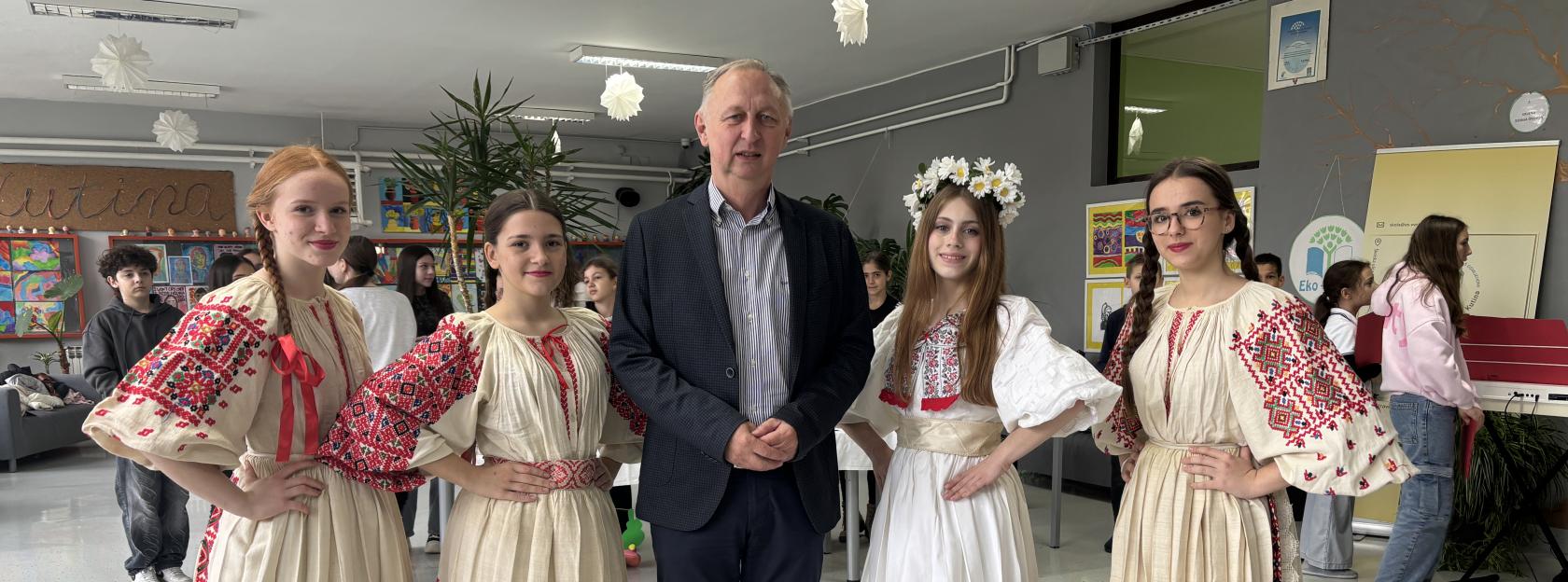 Uskrsni sajam preselio u škole: sadržajni programi očuvali tradiciju i humanitarnu poruku