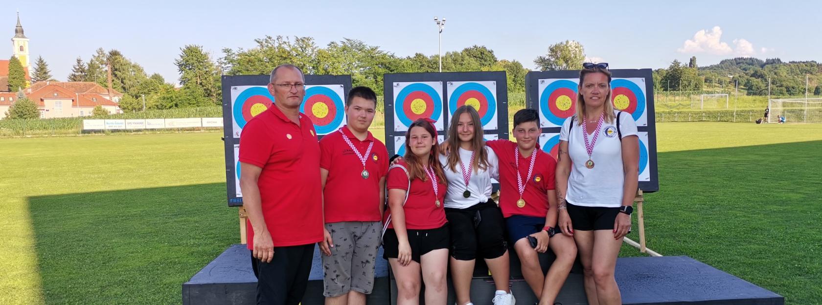 Streličarima SK Korosa zlato u Jalžabetu