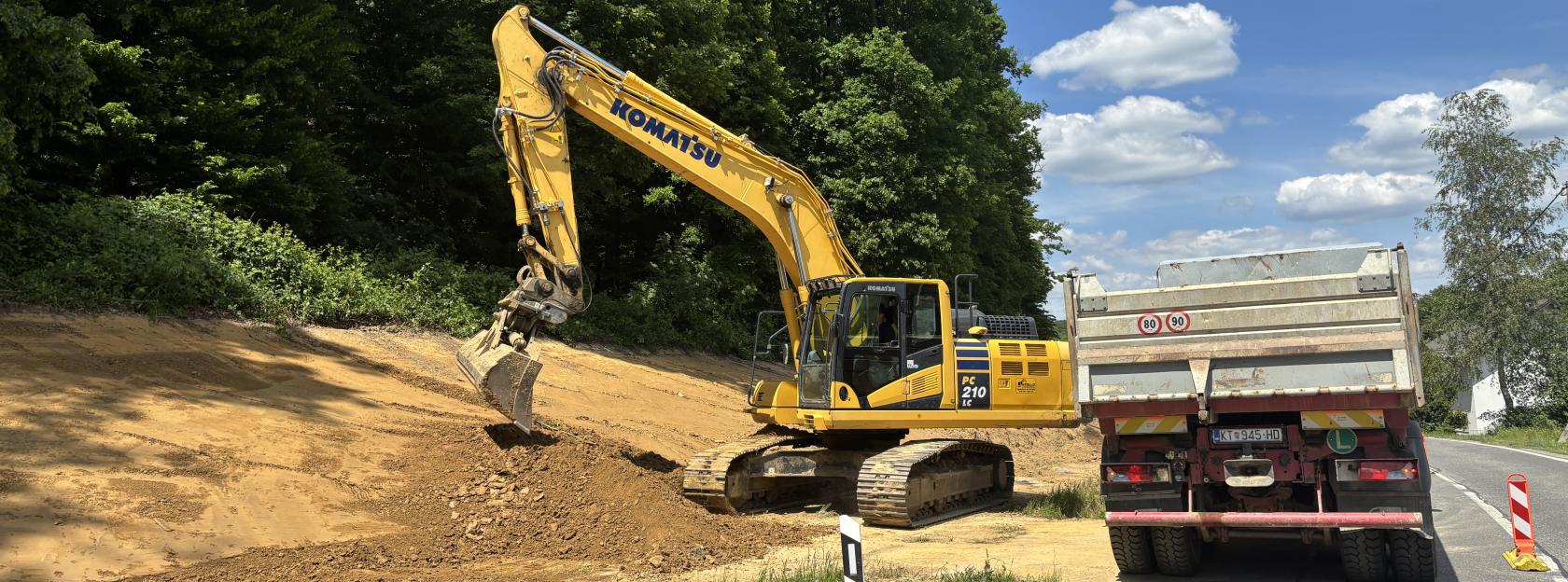 POČETAK RADOVA NA DVIJE PJEŠAČKO-BICIKLISTIČKE STAZE: CILJ JE SPOJITI CIJELU KUTINU OD LONJSKOG POLJA DO JEZERA POLOJAC