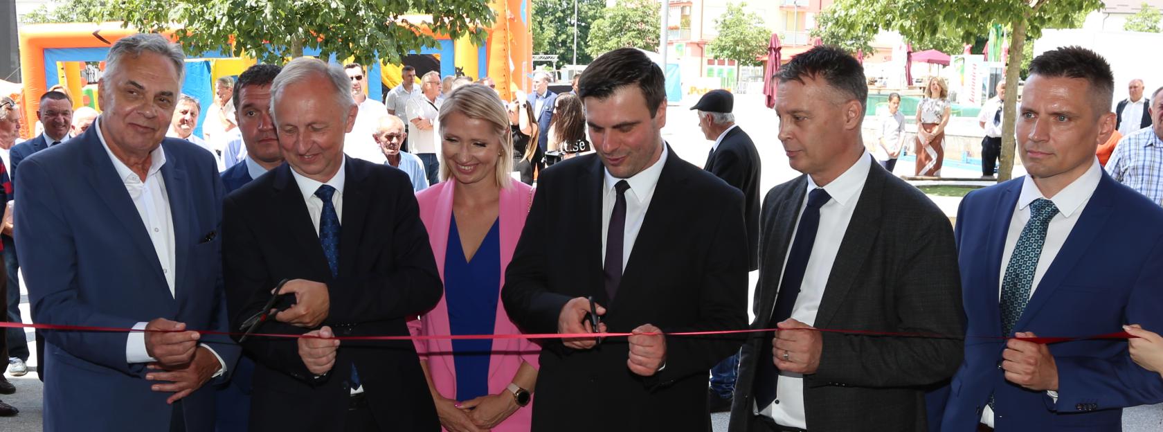 Na Dan grada svečano otvorena nova zgrada na Trgu dr. Franje Tuđmana