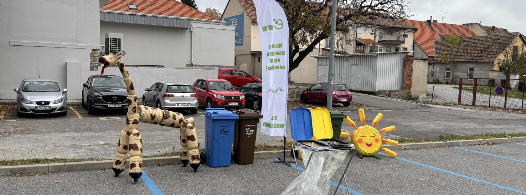 Djeca iz Dječjeg vrtića Kutina učila o pravilnom odvajanju otpada kroz prezentaciju mobilnog reciklažnog dvorišta
