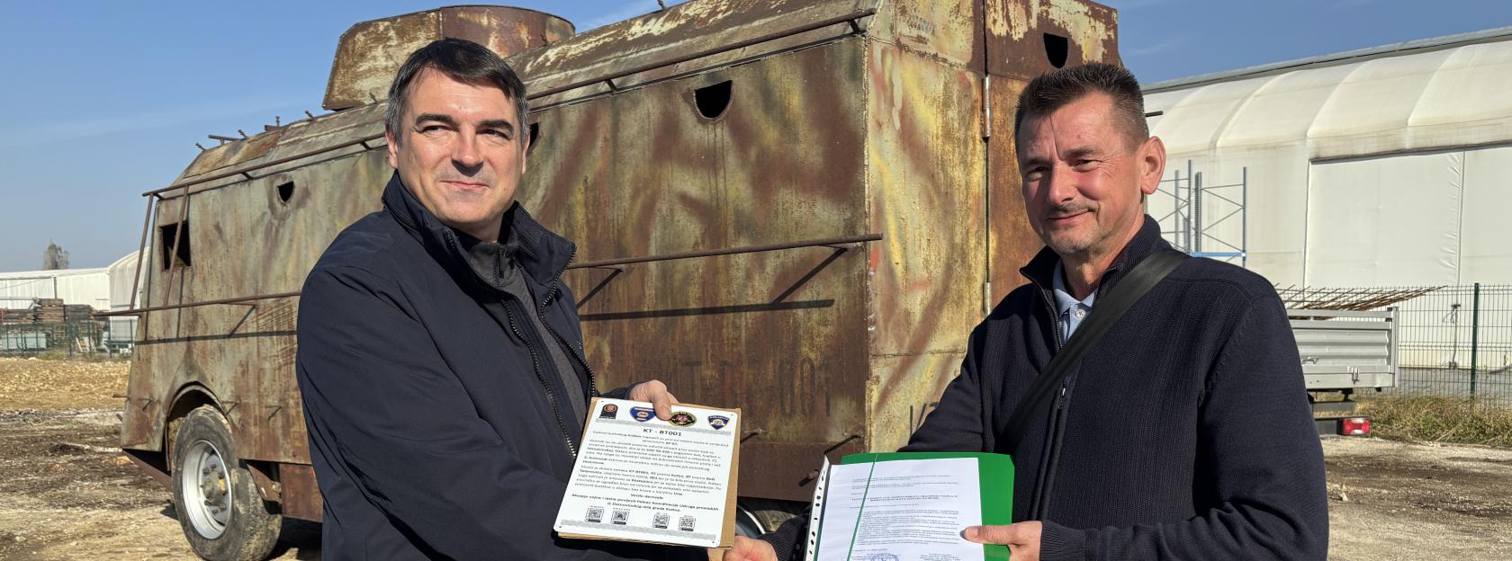 Kutinsko oklopno vozilo KT-BT001 predano Muzeju vojne i ratne povijesti Pakrac