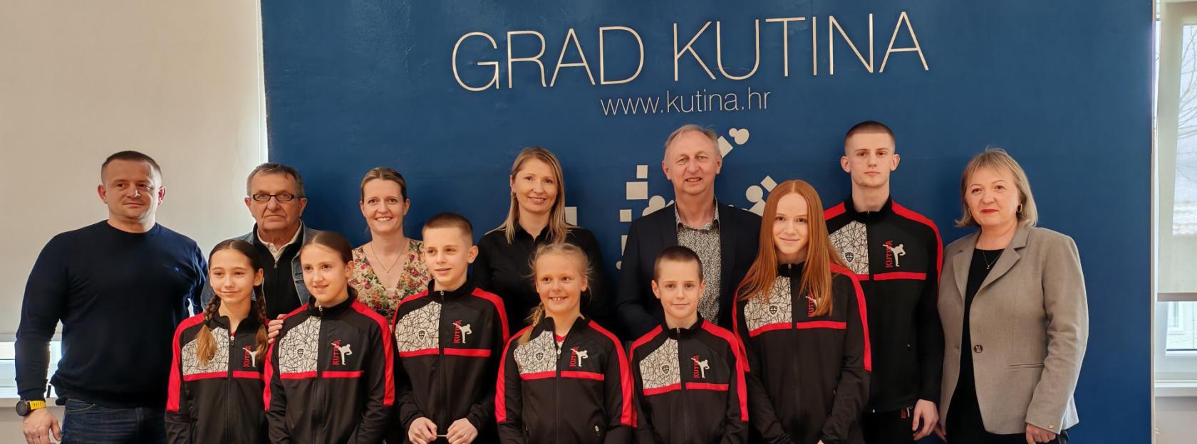 Gradonačelnik primio državne prvake: Kickboxing klub Kutina ponos grada