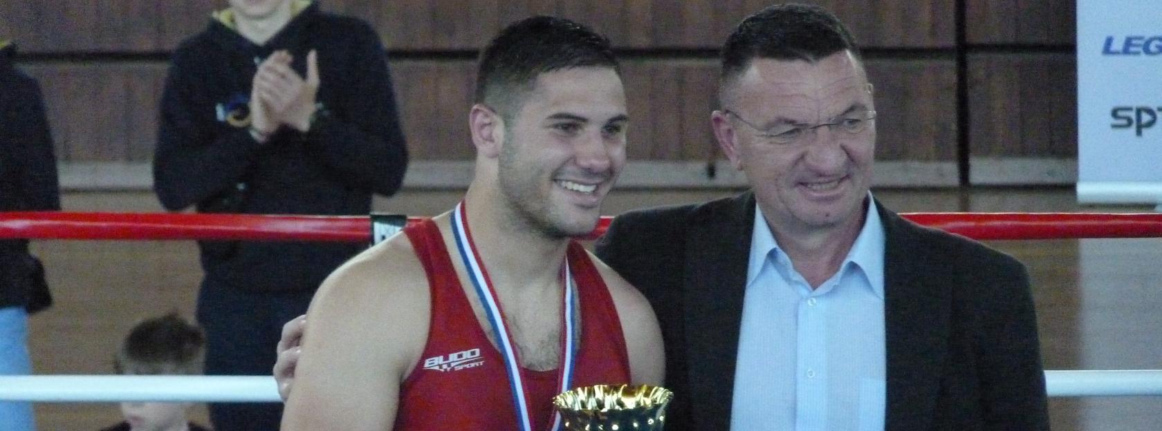 Uspješno završeno HP u boksu za seniore U22 i juniore