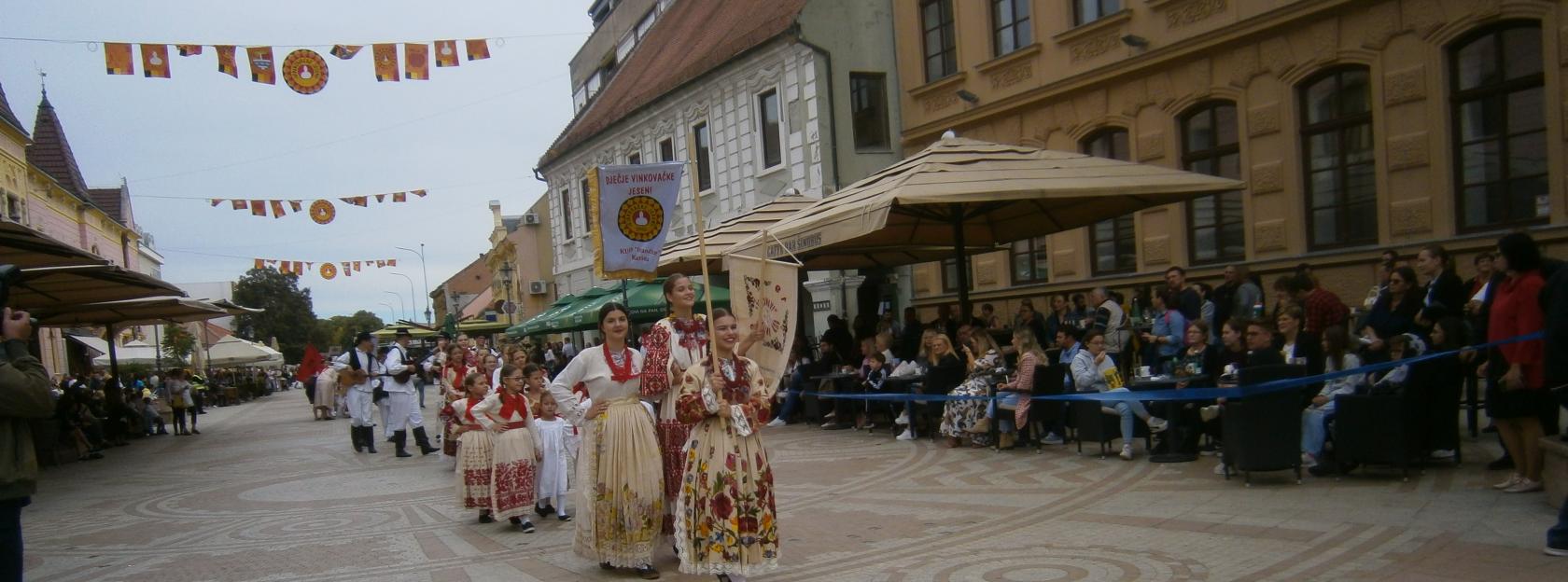KUD „IVANČICE“ NA 57. VINKOVAČKIM JESENIMA